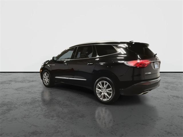 2024 buick enclave premium