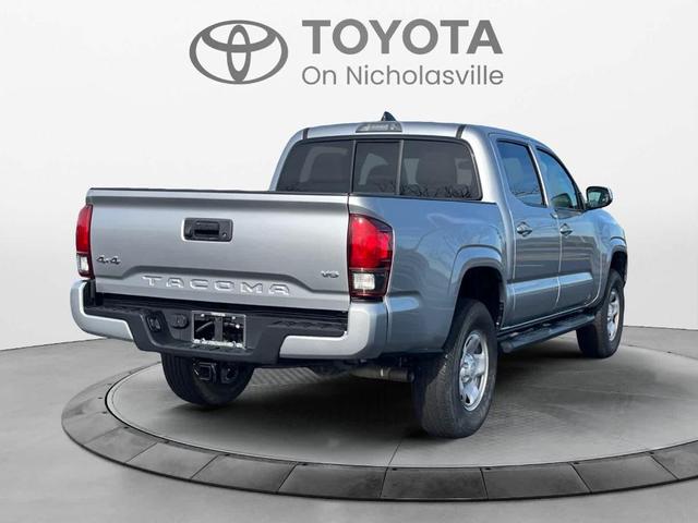 2022 toyota tacoma sr