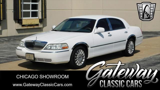 2003 lincoln town car executive
