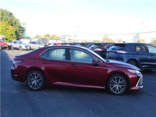 2021 Toyota Camry hybrid xle