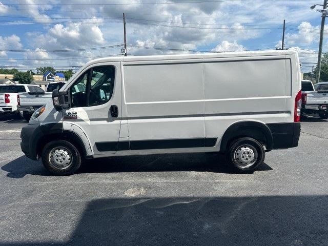 2021 ram promaster 2500 base