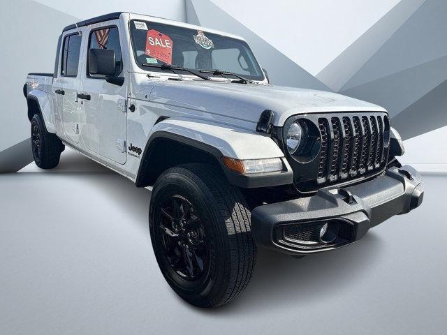 2022 jeep gladiator altitude