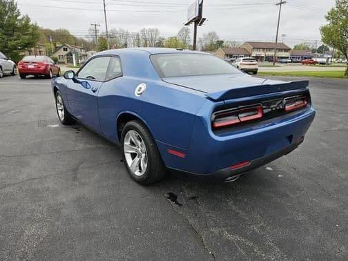 2021 dodge challenger sxt in youngstown, ohio