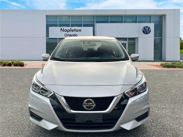2022 nissan versa sv