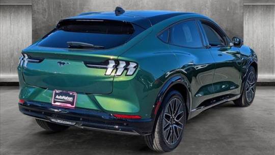 2024 Ford Mustang Mach-E