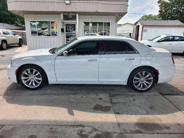 2019 chrysler 300 limited