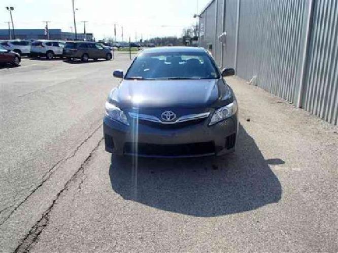 2011 toyota camry hybrid base in evansville, in