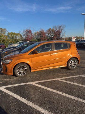 2017 chevrolet sonic lt