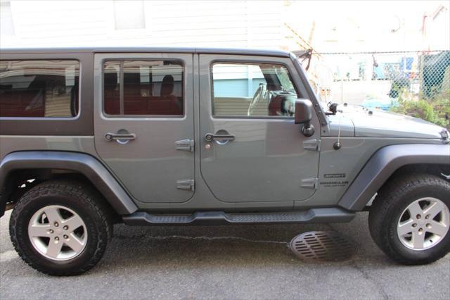 2014 jeep wrangler unlimited sport