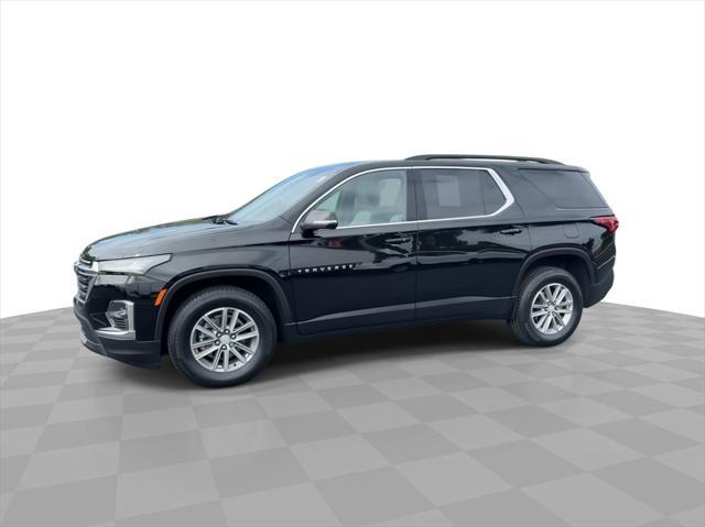2022 chevrolet traverse lt leather