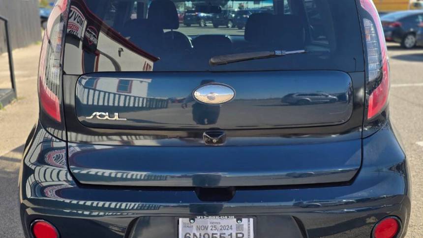 2018 kia soul +