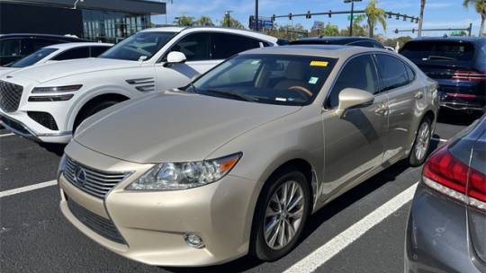 2014 Lexus ES