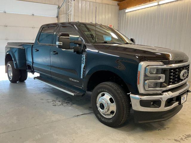 2023 ford f-350 lariat super duty