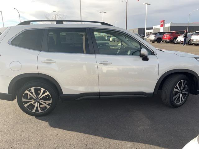 2019 subaru forester limited