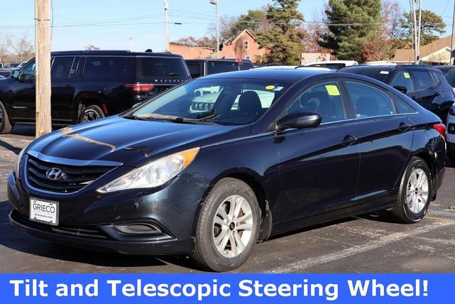 2012 hyundai sonata gls