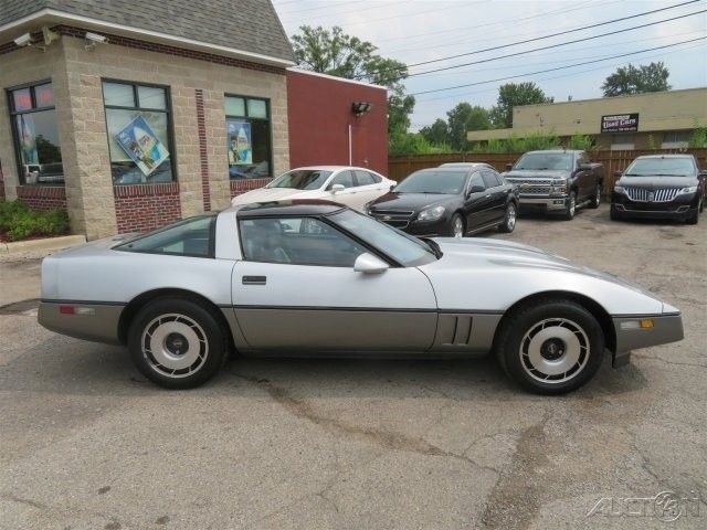 1984 used 5.7l v8 16v automatic rwd