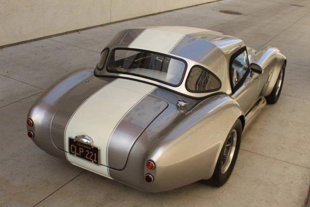 1966 shelby cobra cobra. high end build. 550 miles! rare 596 miles silver concer