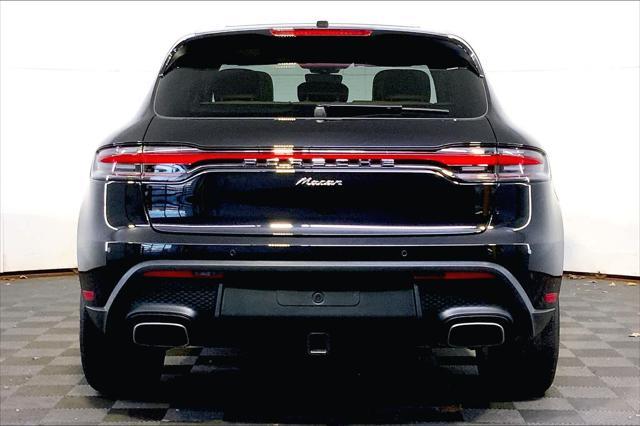 2024 porsche macan base