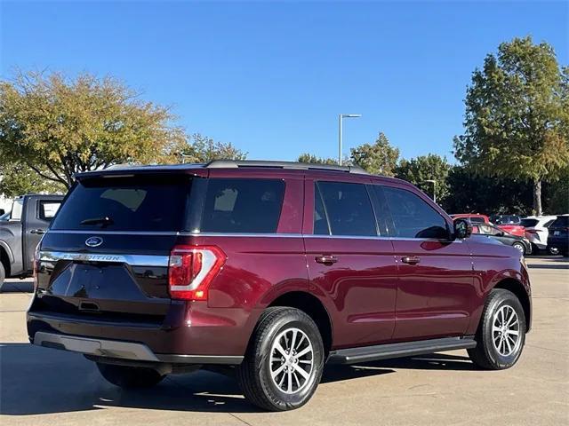2021 ford expedition xlt