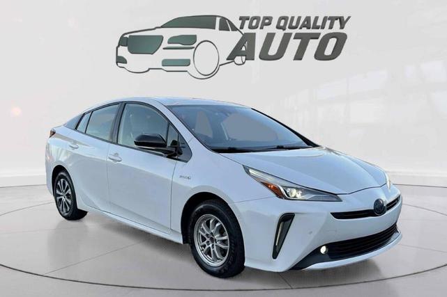 2019 toyota prius le