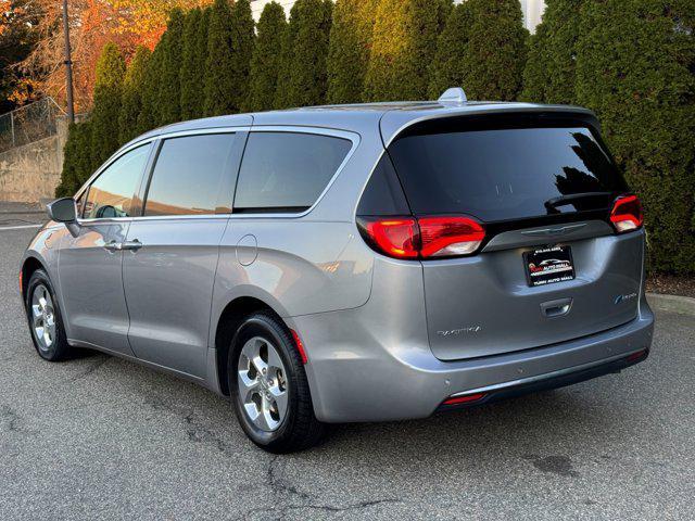 2019 chrysler pacifica hybrid touring plus