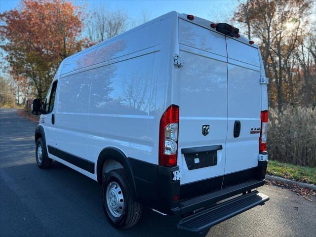 2022 ram promaster 2500 high roof