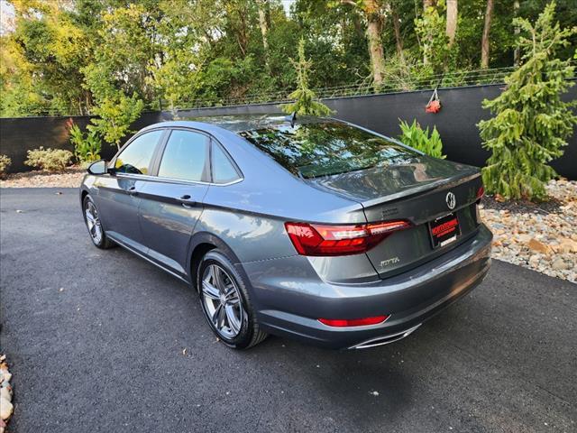 2021 volkswagen jetta 1.4t r-line
