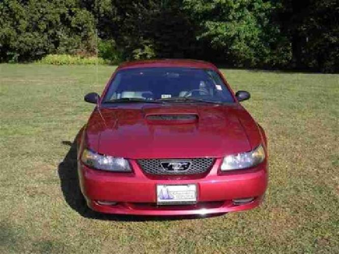 2004 ford mustang gt in gloucester, va