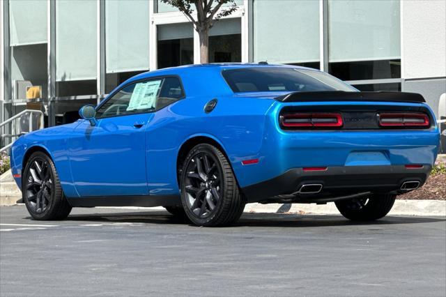 2023 dodge challenger gt