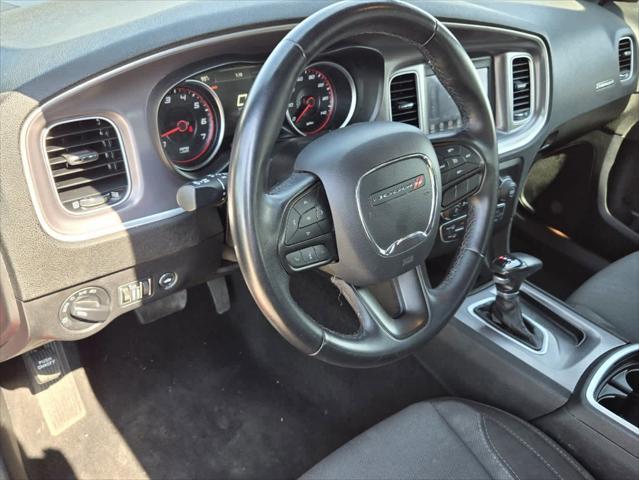 2022 dodge charger sxt