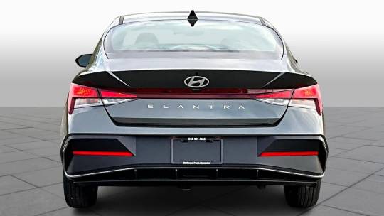 2025 Hyundai Elantra