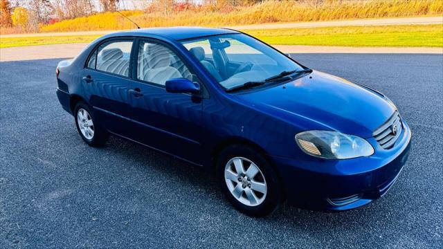 2004 toyota corolla le