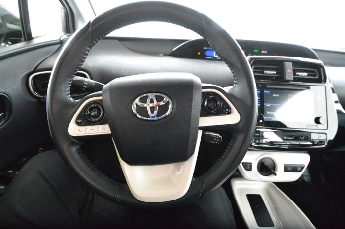 used 2016 toyota prius three seattle, wa 98188 for sale in seattle, washington