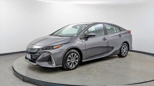 2022 toyota prius prime xle