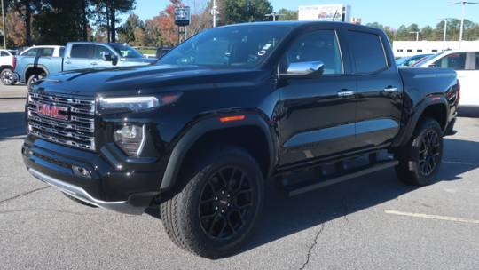 2024 GMC Canyon