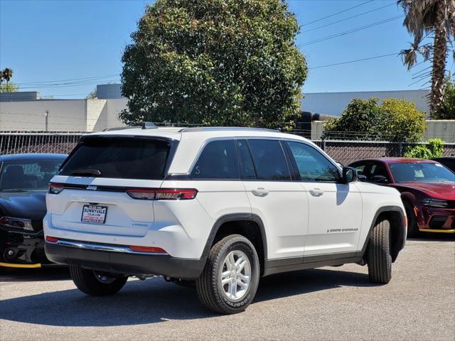 2023 jeep grand cherokee laredo