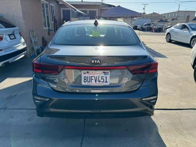 2021 kia forte fe