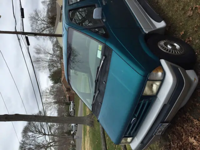 1993 ford aerostar minivan, seats 8