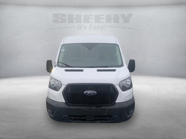 2023 ford transit-250 base