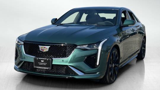 2025 Cadillac CT4