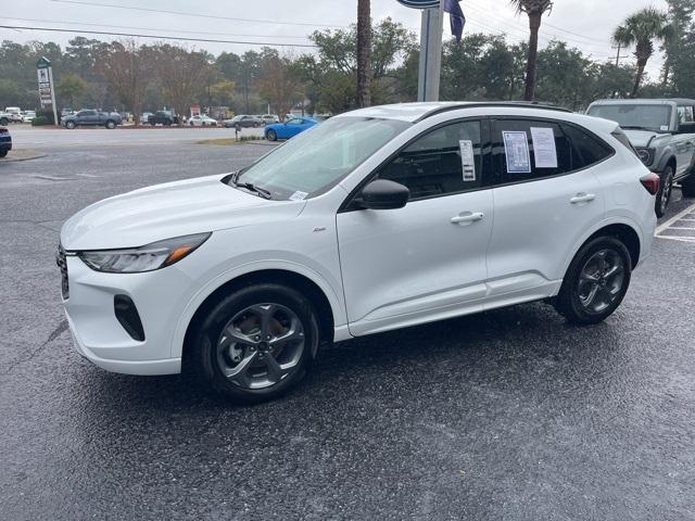 2023 ford escape st-line