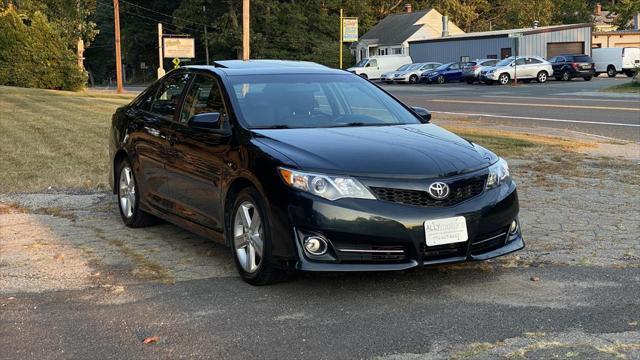 2013 toyota camry se