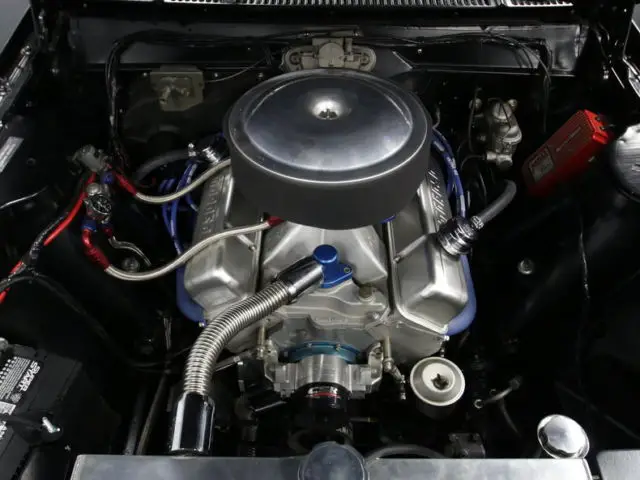 cool custom, 385 v8, built auto, front discs, pwr steer, gr8 paint/interior, a+!