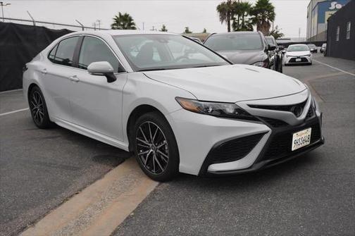 2024 toyota camry