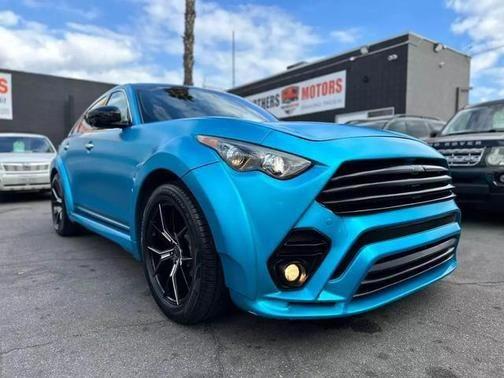 2015 infiniti qx70