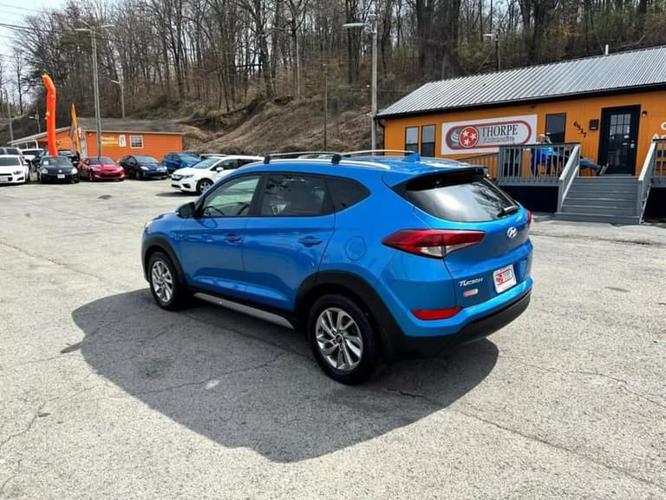 2017 hyundai tucson se 4dr front-wheel drive in knoxville, tennessee