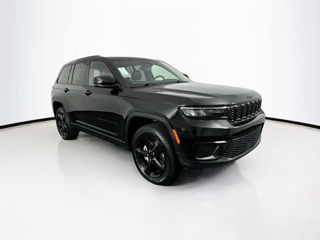 2023 jeep grand cherokee altitude