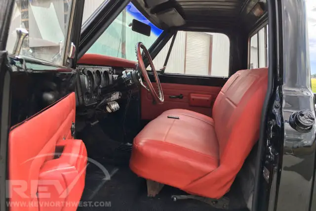 1969 chevy c10 shortbed swb lowered blacked out stepside