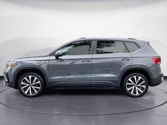 2022 volkswagen taos 1.5t se