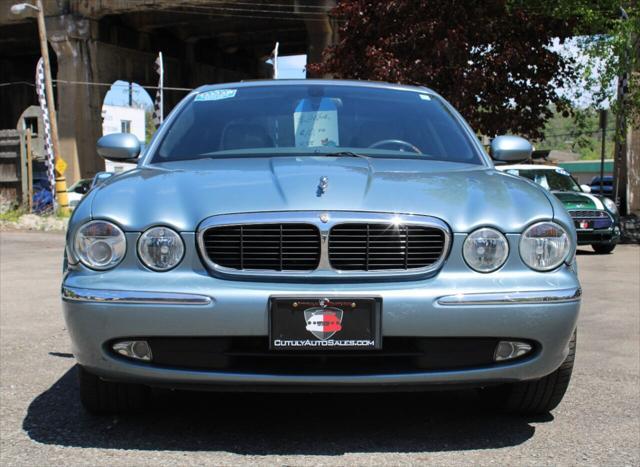 2004 jaguar xj base